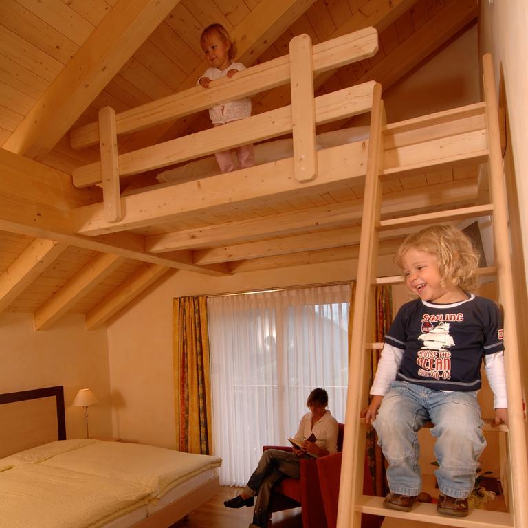 Hotel Viktoria-Leukerbad-Therme Екстер'єр фото